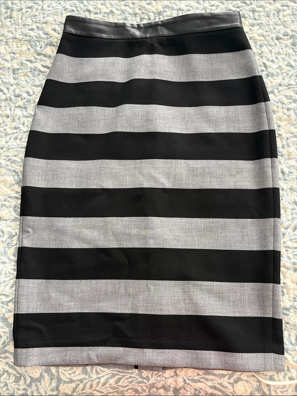Banana Republic Black and Gray Striped Pencil Skirt